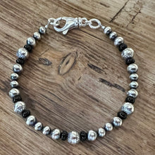Navajo Pearl Black Onyx Stamped Bead Bracelet