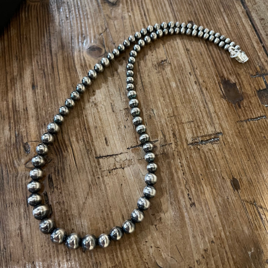 Graduated Navajo Pearl Necklace