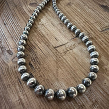 Graduated Navajo Pearl Necklace