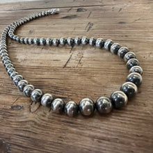 Graduated Navajo Pearl Necklace