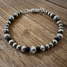 Navajo Pearl Black Onyx Stamped Bead Bracelet