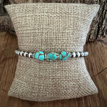 Number 8 Turquoise Navajo Pearl Bracelet