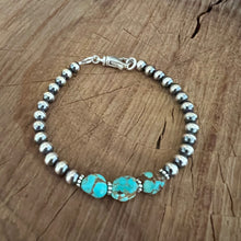 Number 8 Turquoise Navajo Pearl Bracelet