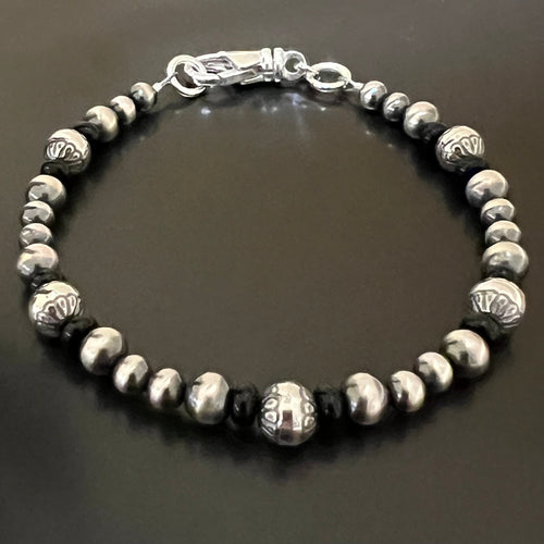 Navajo Pearl Black Onyx Stamped Bead Bracelet