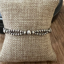 Navajo Pearl Bracelet