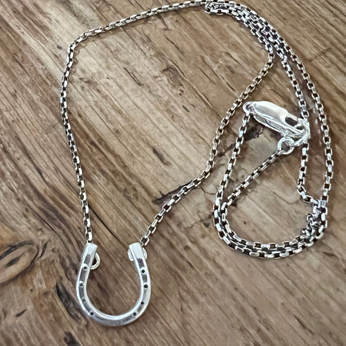 Sterling Horse Shoe Necklace