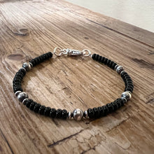 Black Onyx Navajo Pearl Bracelet