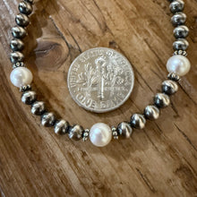 Navajo Pearl Freshwater Pearl Bracelet