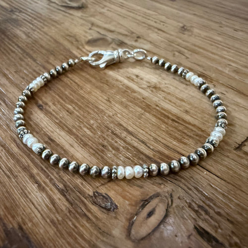 Navajo Pearl Freshwater Button Seed Pearl Bracelet
