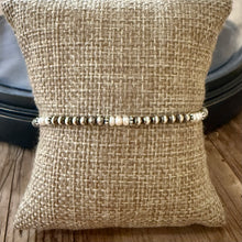 Navajo Pearl Freshwater Button Seed Pearl Bracelet