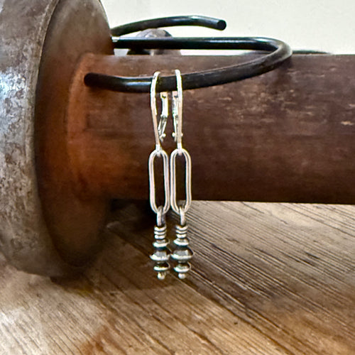 Paperclip Chain Navajo Pearl Earrings