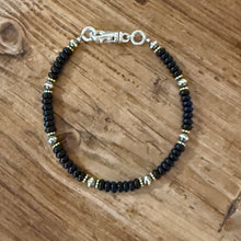 Black Onyx and Navajo Pearl bracelet