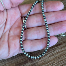 Navajo Pearl Choker