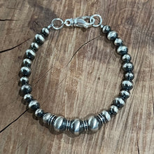 Navajo Pearl Bracelet